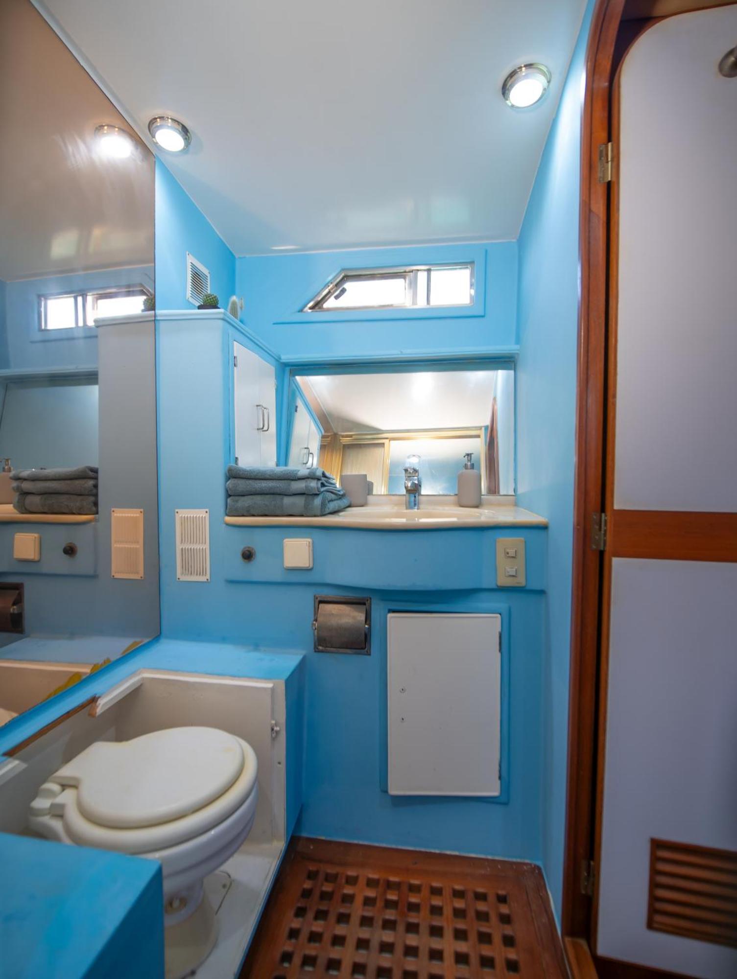 Master&Commander Hotel Valencia Ngoại thất bức ảnh